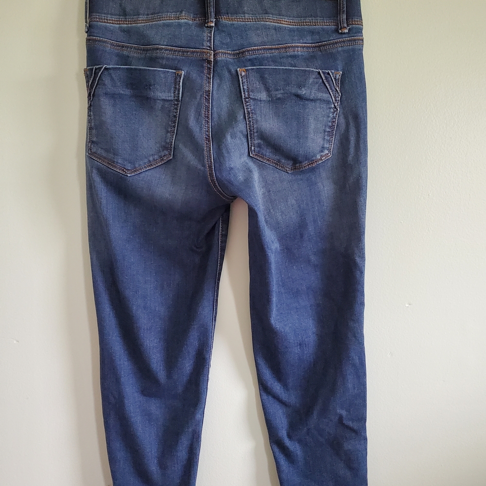 Women's High-Rise Blue Denim Jeans - Picture 2 of 4